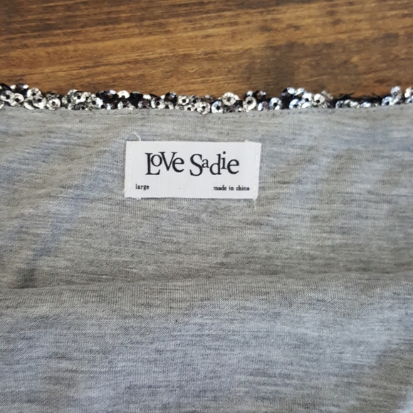 Love Sadie silver sequin mini skirt - Picture 3 of 4